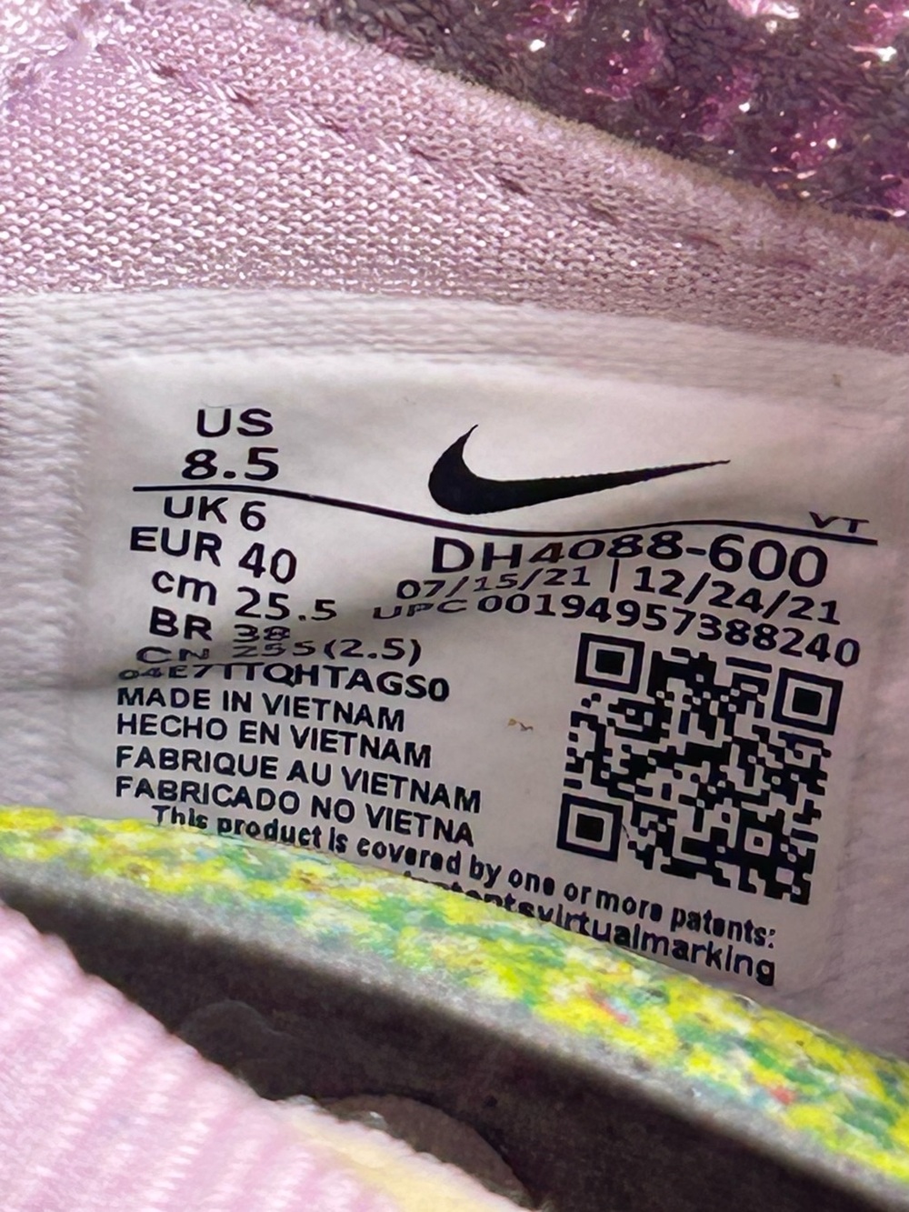 Nike VaporMax 2021 Flyknit Sneaker Light Purple Athletic Sneaker Womens Size 8.5 - Picture 10 of 11